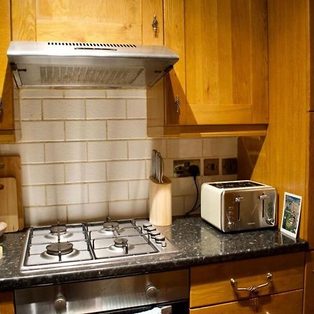 Newly Refurbed Home With Free Parking Эдинбург Экстерьер фото