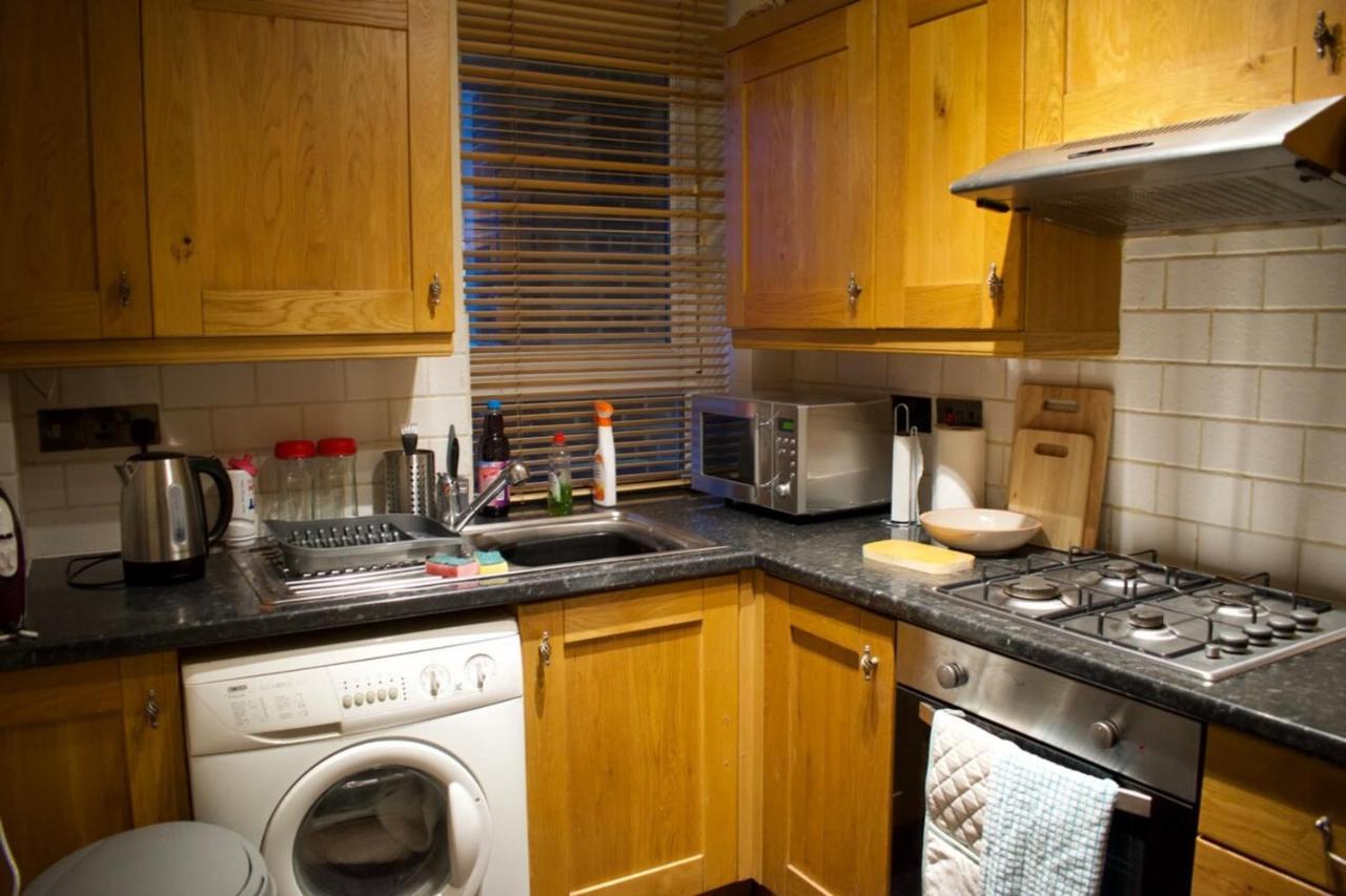 Newly Refurbed Home With Free Parking Эдинбург Экстерьер фото