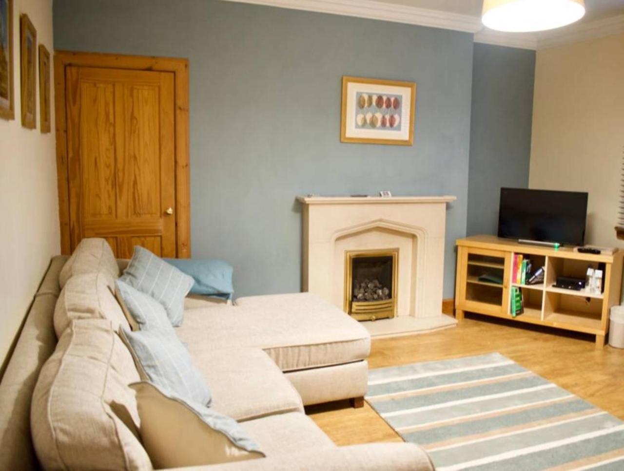 Newly Refurbed Home With Free Parking Эдинбург Экстерьер фото